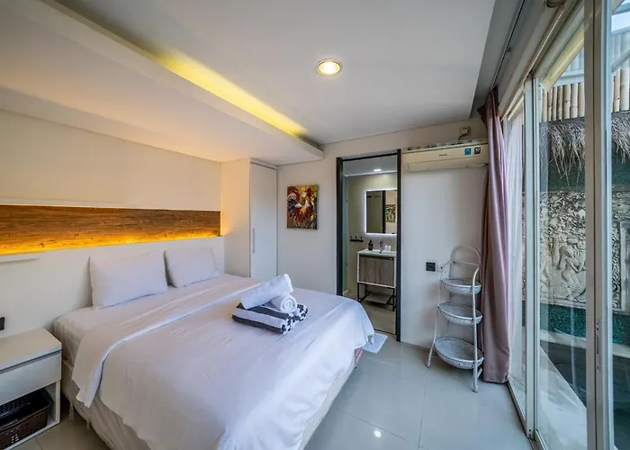 Lotus By Unicorn Bali *